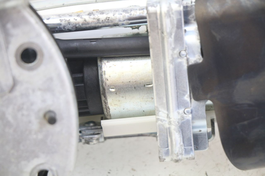 photo de BENZINEPOMP HONDA CB R 1000 (2018 - 2023) - Zoom op gebruiksstaat