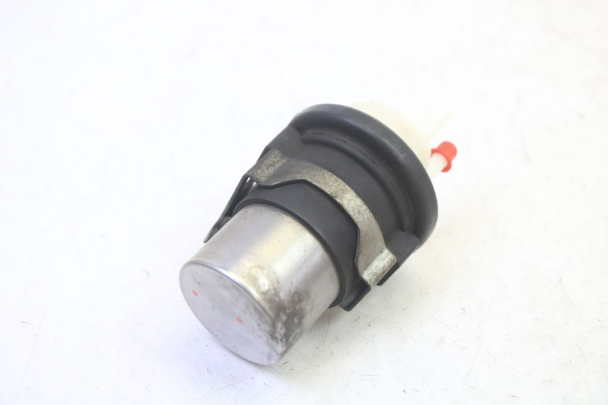 photo de BENZINEPOMP HONDA CBF 125 (2009 - 2015) - Overzicht