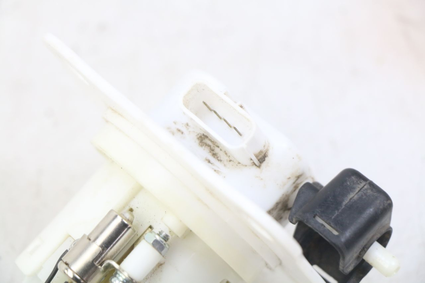 photo de BENZINEPOMP HONDA CRF CR-F 125 (2022 - 2023) - Staat van het oppervlak