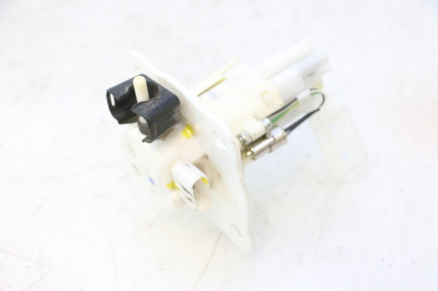 photo de BENZINEPOMP HONDA CRF CR-F 125 (2020 - 2021) - Staat van het oppervlak
