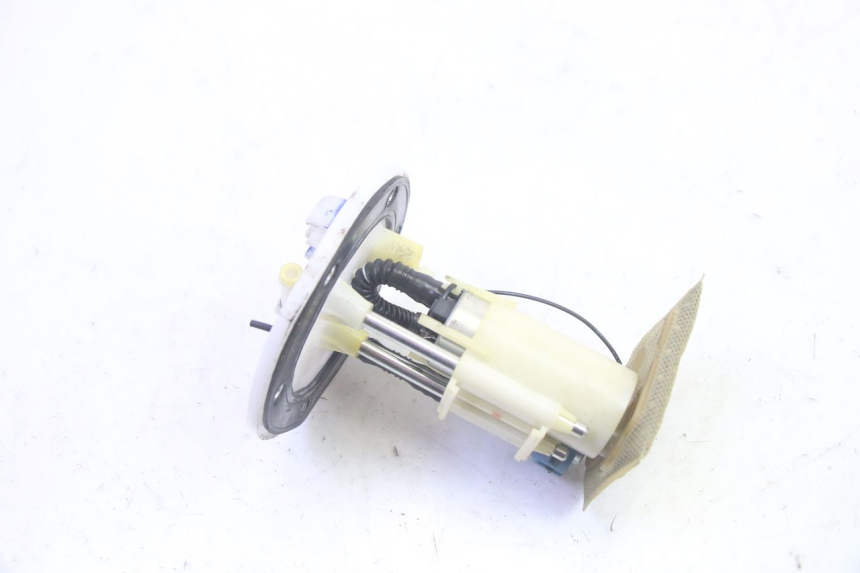 photo de BENZINEPOMP PEUGEOT DJANGO 4T 50 (2014 - 2019) - Zoom op gebruiksstaat