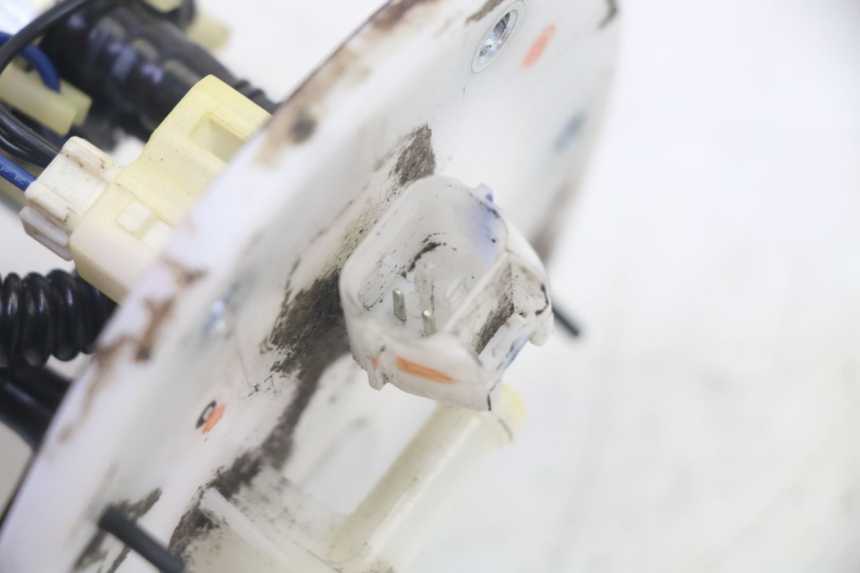 photo de BENZINEPOMP PEUGEOT DJANGO 4T 50 (2014 - 2019) - Technische close-up