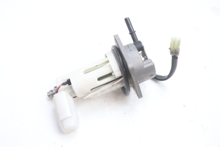 photo de Brandstofpomp KAWASAKI ER-6 ER6 N 650 (2005 - 2009) - Hoofdaanzicht