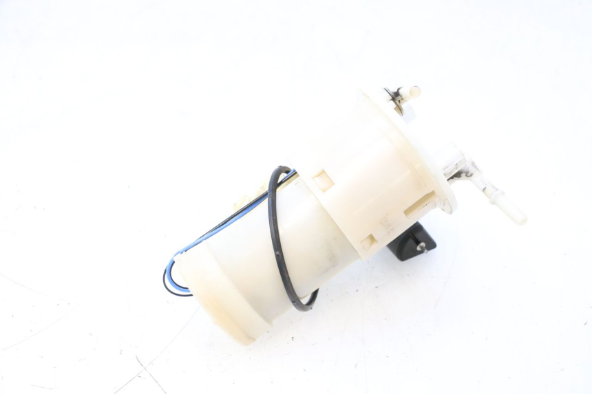 photo de BRANDSTOFPOMP YAMAHA FJR 1300 (2001 - 2005) - Andere kijkhoek