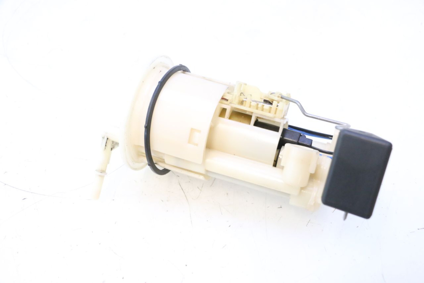 photo de BRANDSTOFPOMP YAMAHA FJR 1300 (2001 - 2005) - Overzicht