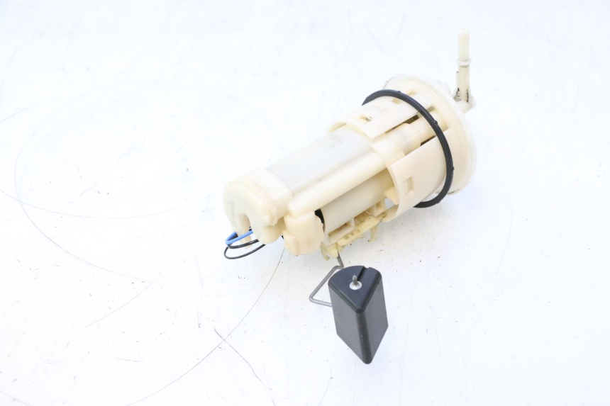 photo de BRANDSTOFPOMP YAMAHA FJR 1300 (2001 - 2005) - Bevestigingspunten