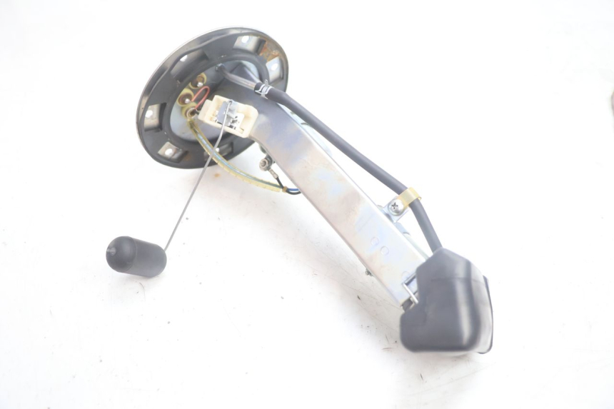 photo de BENZINEPOMP HONDA FJS SILVER WING SILVERWING 400 (2005 - 2008) - Andere kijkhoek