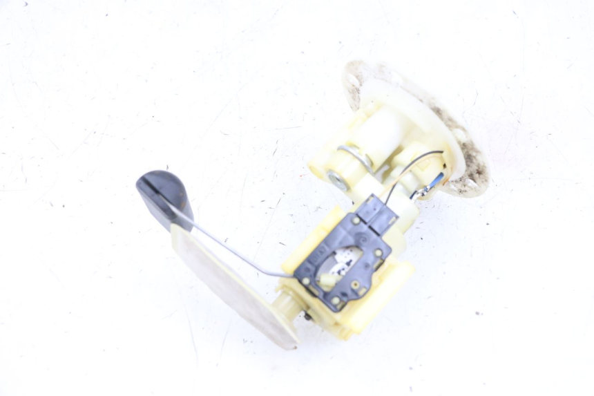 photo de BENZINEPOMP MBK FLAME X 125 (2007 - 2016) - Markeringen en referenties