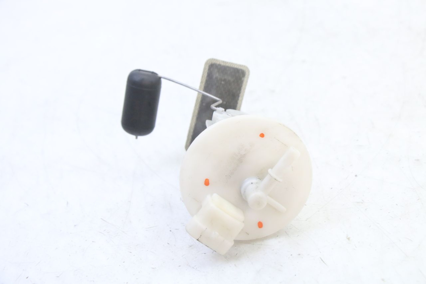 photo de BENZINEPOMP VENESI FLY RETRO 4T 50 (2020 - 2025) - Technische close-up