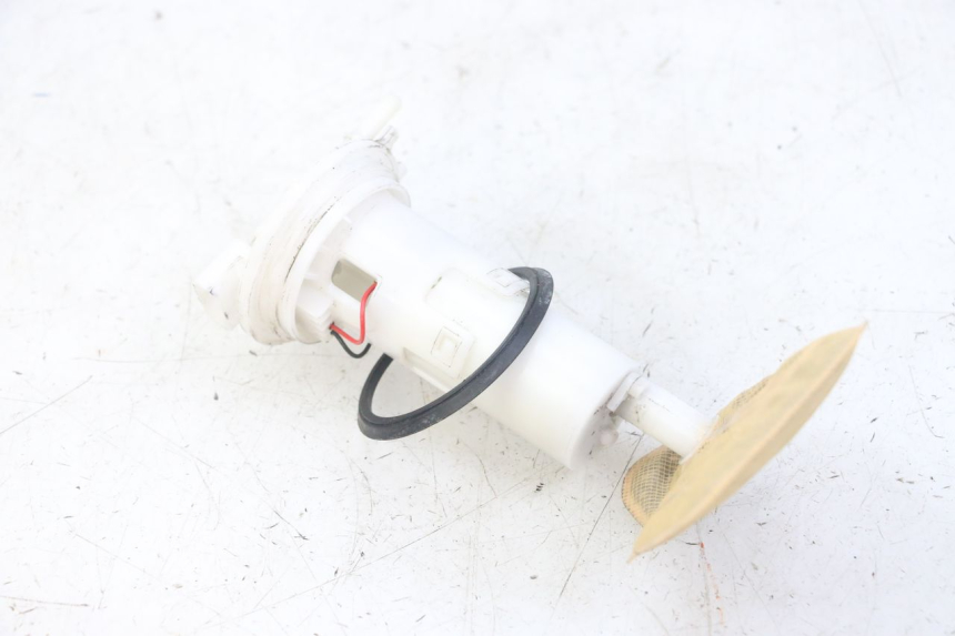 photo de BENZINEPOMP HONDA FORZA ABS 300 (2013 - 2017) - Bevestigingspunten