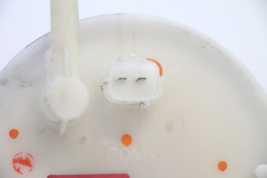 photo de BENZINEPOMP YAMAHA FZ6 N FAZER 600 (2004 - 2006) - Overzicht