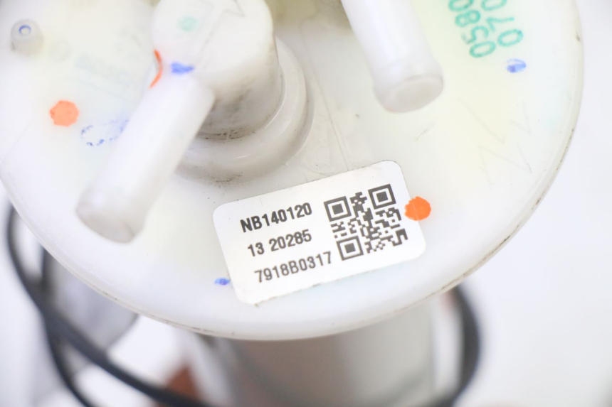 photo de BENZINEPOMP BMW G310 R 310 (2016 - 2020) - Bevestigingspunten