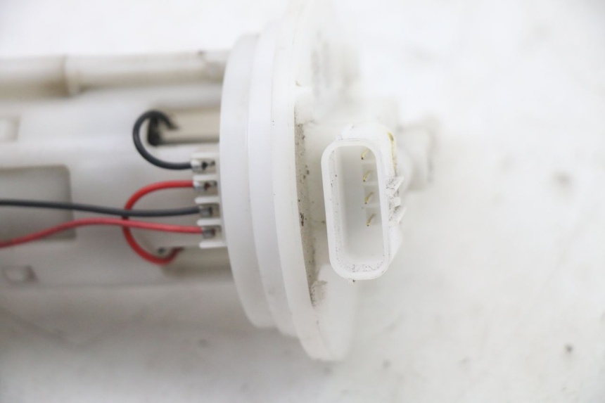 photo de BENZINEPOMP HONDA SH i 300 (2015 - 2020) - Andere kijkhoek