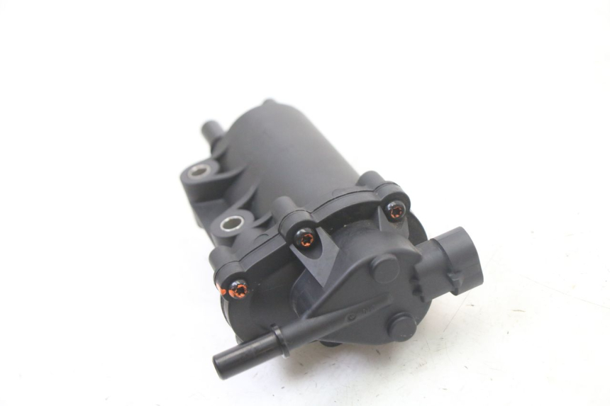 photo de BENZINEPOMP PEUGEOT KISBEE 2T 50 (2018 - 2022) - Zoom op gebruiksstaat