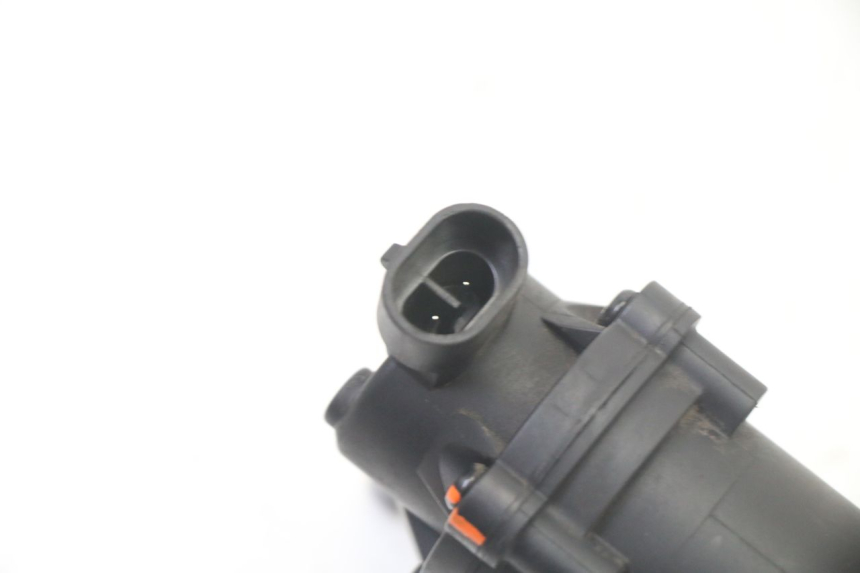 photo de BENZINEPOMP PEUGEOT KISBEE 2T 50 (2018 - 2022) - Technische close-up