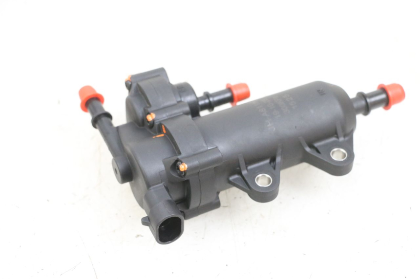 photo de BENZINEPOMP PEUGEOT KISBEE 4T 50 (2018 - 2022) - Bevestigingspunten