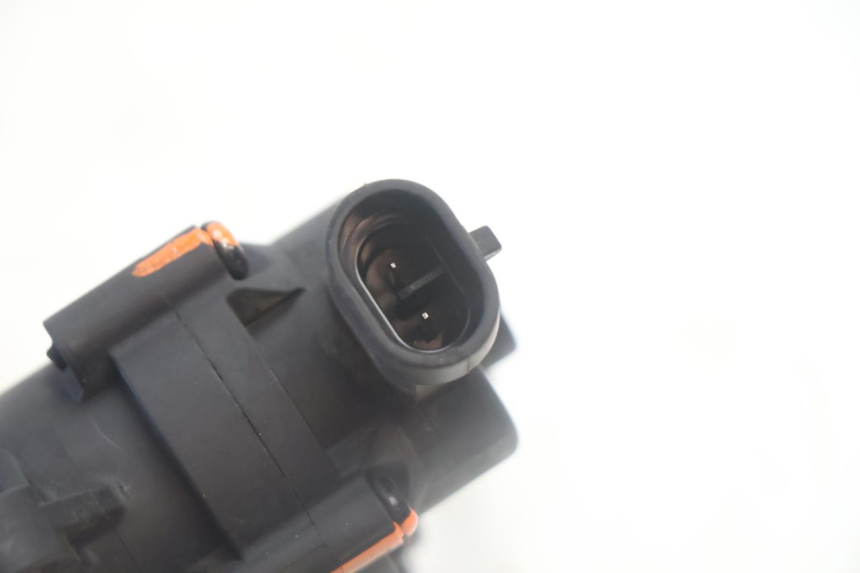 photo de BENZINEPOMP PEUGEOT KISBEE 4T 50 (2018 - 2022) - Andere kijkhoek