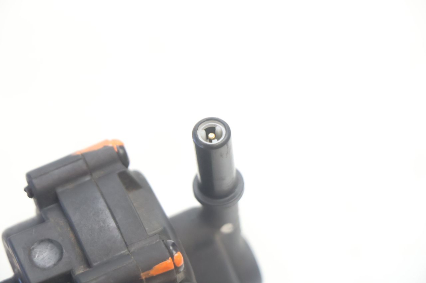 photo de BENZINEPOMP PEUGEOT KISBEE 4T 50 (2018 - 2022) - Overzicht
