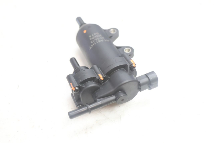 photo de BENZINEPOMP PEUGEOT KISBEE 4T 50 (2018 - 2022) - Zoom op gebruiksstaat