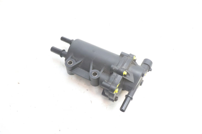 photo de BENZINEPOMP PEUGEOT KISBEE 4T 50 (2018 - 2022) - Zoom op gebruiksstaat