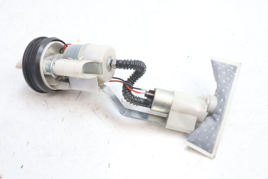photo de BENZINEPOMP PIAGGIO LIBERTY IGET 4T 50 (2021 - 2025) - Andere kijkhoek