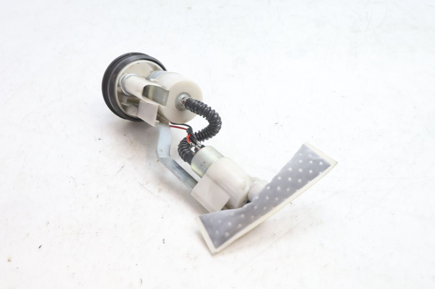 photo de BENZINEPOMP PIAGGIO LIBERTY IGET 4T 50 (2021 - 2025) - Bevestigingspunten