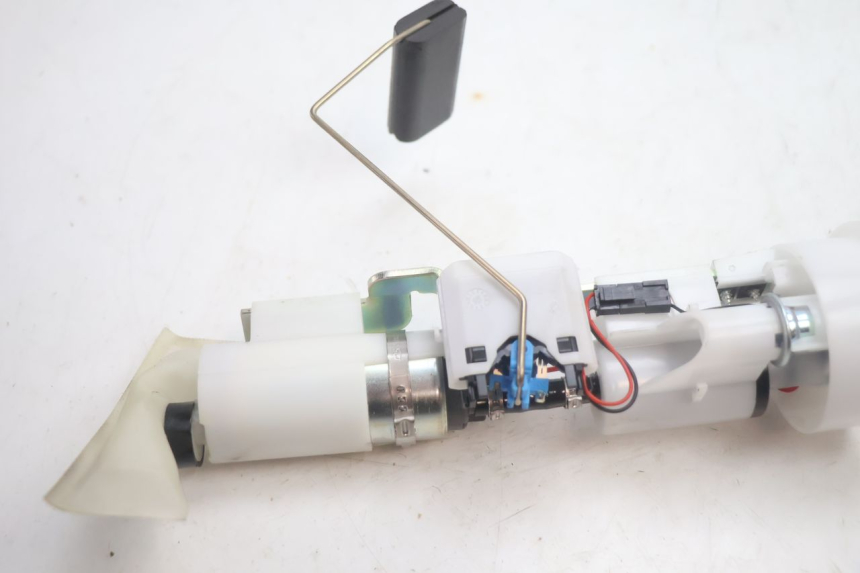 photo de Brandstofpomp PIAGGIO MP3 HPE 530 (2022 - 2026) - Detail van het onderdeel