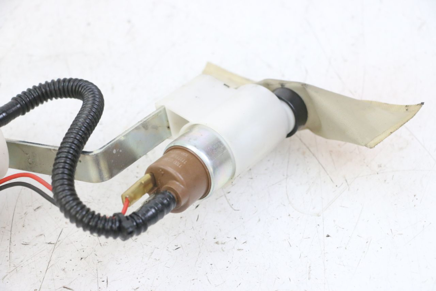 photo de BENZINEPOMP PIAGGIO MP3 LT 300 (2010 - 2016) - Staat van het oppervlak