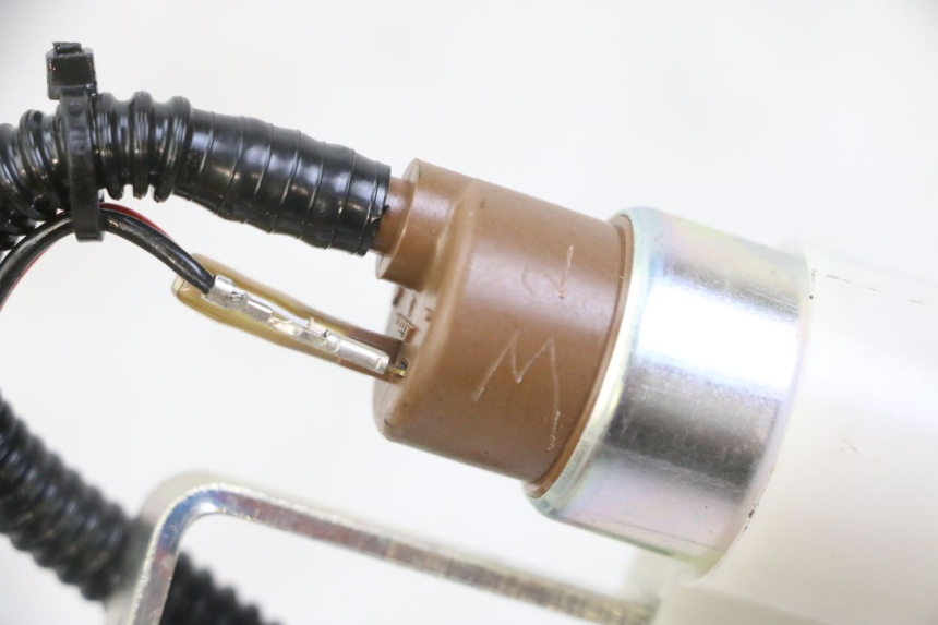 photo de BENZINEPOMP PIAGGIO MP3 LT 300 (2010 - 2016) - Gecontroleerd onderdeel