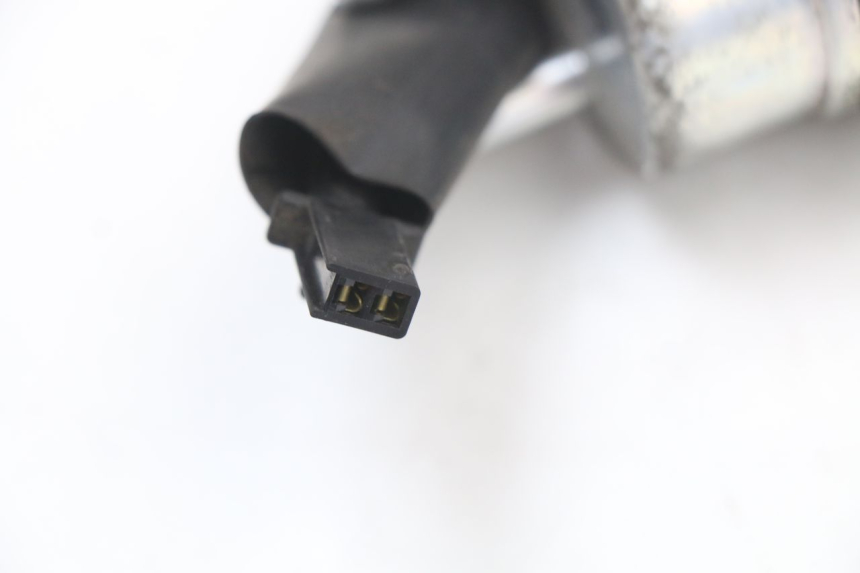 photo de BENZINEPOMP PIAGGIO MP3 125 (2006 - 2014) - Technische close-up