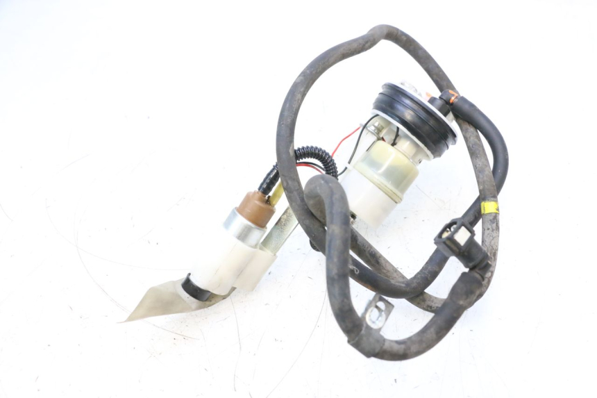 photo de BENZINEPOMP PIAGGIO MP3 RL 250 (2006 - 2010) - Kenmerkende details