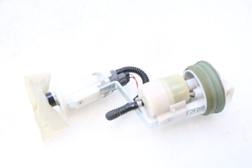 photo de BENZINEPOMP PIAGGIO MP3 500 (2016 - 2018) - Hoofdaanzicht