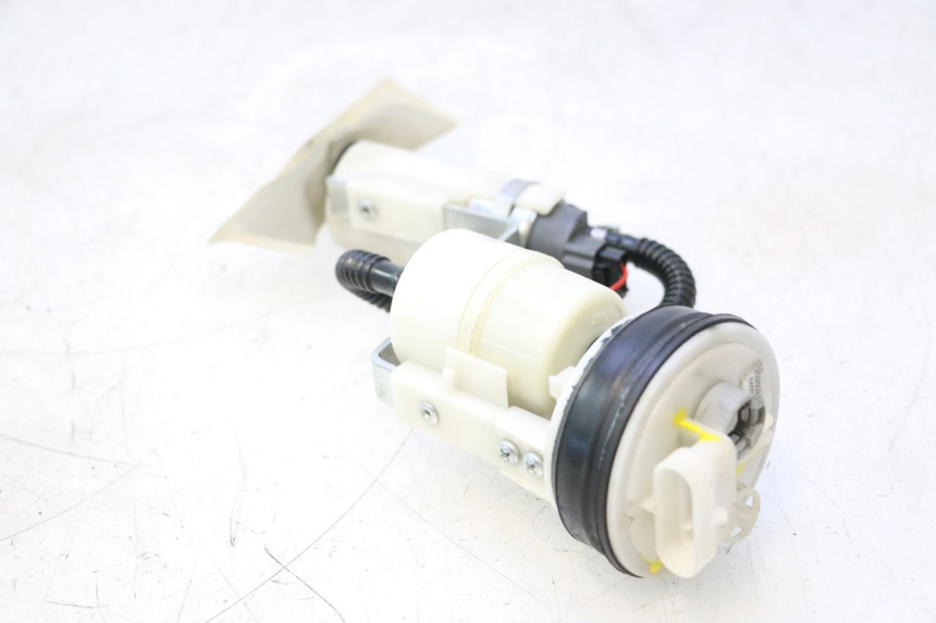 photo de BENZINEPOMP PIAGGIO MP3 500 (2011 - 2015) - Focus op structuur