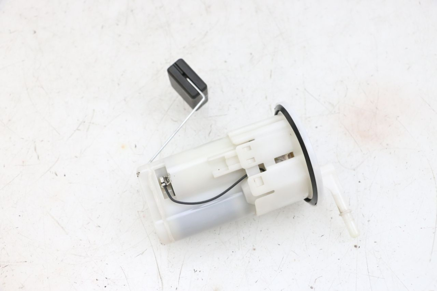 photo de BENZINEPOMP YAMAHA MT-07 MT07 ABS 700 (2018 - 2020) - Andere kijkhoek