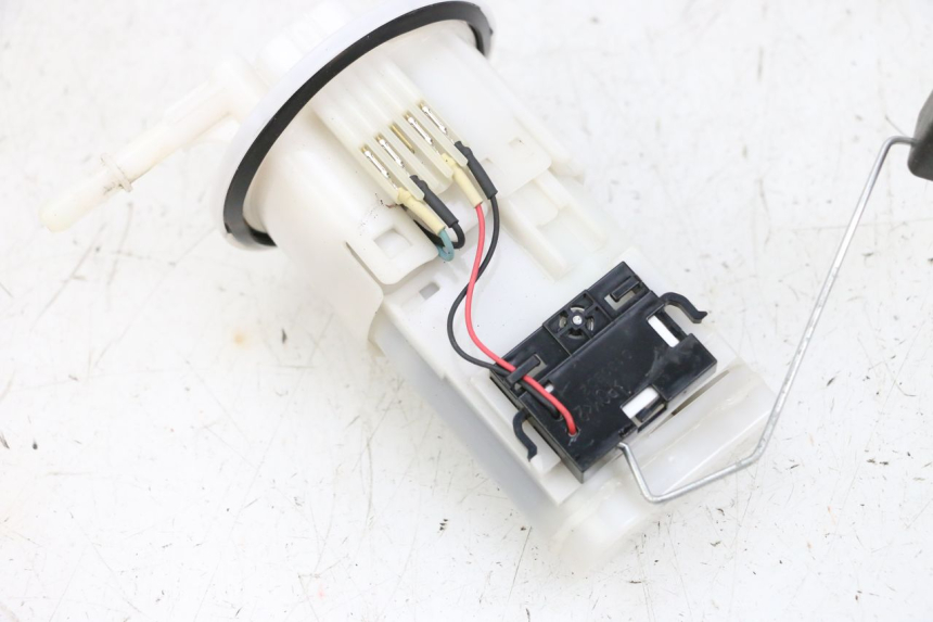 photo de BENZINEPOMP YAMAHA MT-07 MT07 ABS 700 (2018 - 2020) - Bevestigingspunten