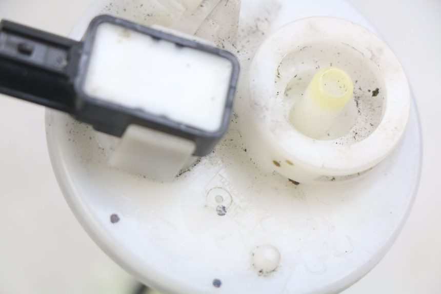 photo de BENZINEPOMP YAMAHA MT ABS 125 (2014 - 2018) - Detail van het onderdeel