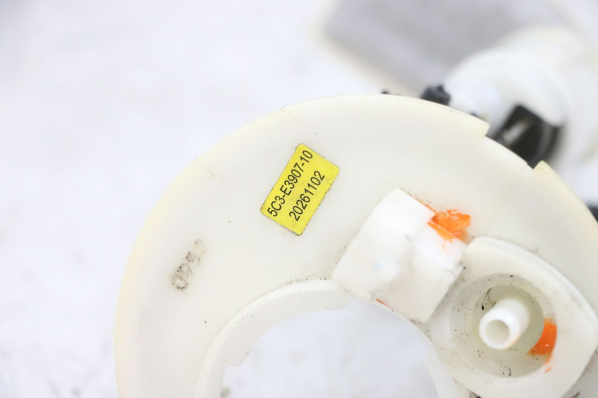 photo de BENZINEPOMP YAMAHA NEOS NEO'S 4T 50 (2008 - 2016) - Bevestigingspunten