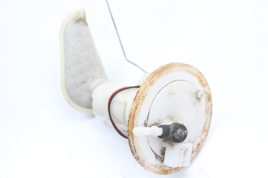 photo de BENZINEPOMP HONDA NHX LEAD 110 (2008 - 2010) - Zoom op gebruiksstaat