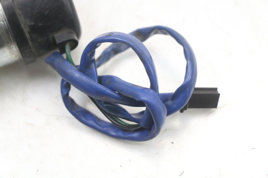 photo de BENZINEPOMP HONDA NTV DEAUVILLE 650 (1998 - 2001) - Technische close-up