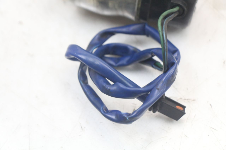 photo de BENZINEPOMP HONDA NTV DEAUVILLE 650 (1998 - 2001) - Technische close-up