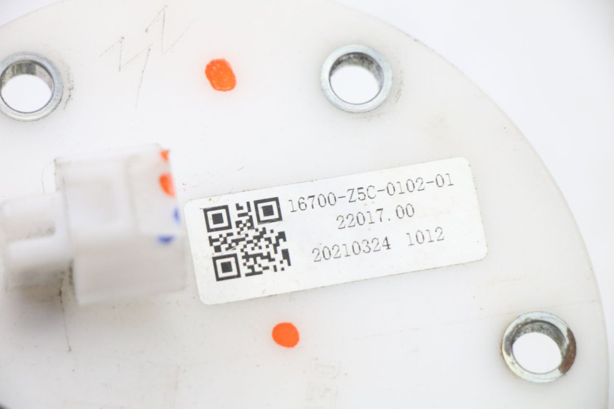 photo de BENZINEPOMP SYM ORBIT III 3 4T 50 (2018 - 2021) - Zoom op gebruiksstaat