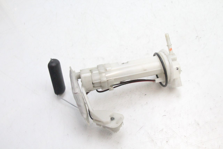 photo de BENZINEPOMP HONDA PCX (JF28) 125 (2009 - 2011) - Detail van het onderdeel