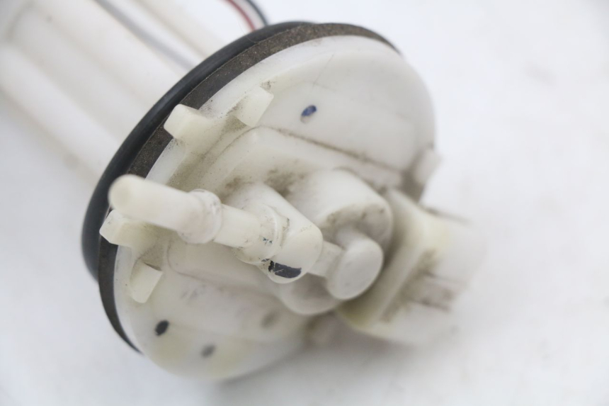 photo de BENZINEPOMP HONDA PCX (JF47) 125 (2012 - 2013) - Andere kijkhoek