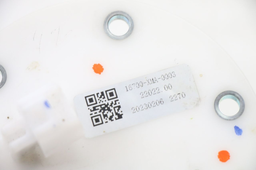 photo de BENZINEPOMP PEUGEOT TWEET 4T 50 (2023 - 2025) - Andere kijkhoek