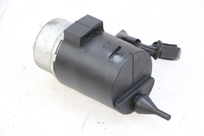 photo de BENZINEPOMP PIAGGIO VESPA LX 150 (2005 - 2013) - Technische close-up