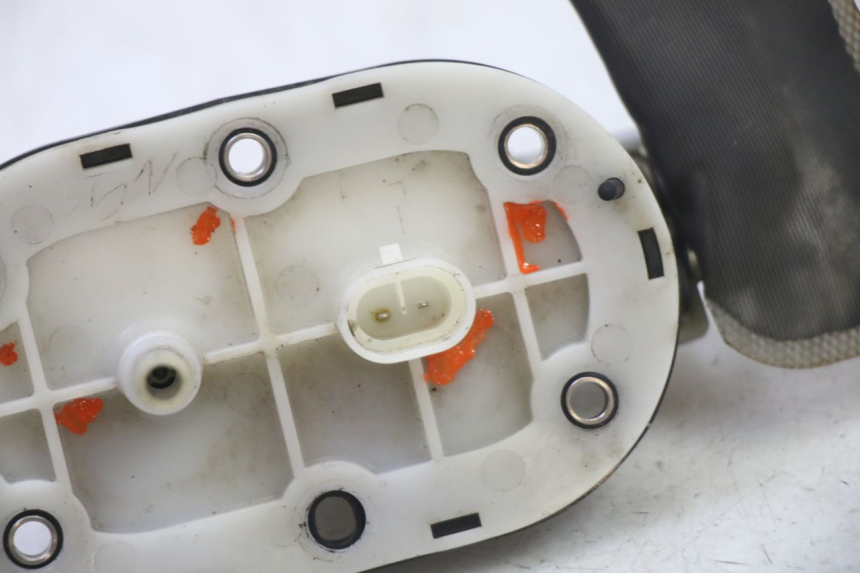 photo de BENZINEPOMP MAG POWER R-STREET 50 (2016 - 2025) - Andere kijkhoek