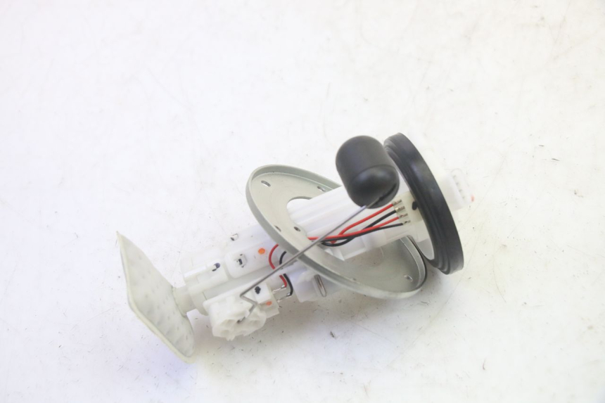 photo de BENZINEPOMP JM MOTORS SANTANA EVO 50 (2024 - 2026) - Detail van het onderdeel