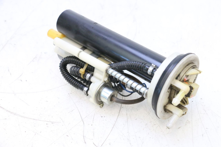 photo de BENZINEPOMP PEUGEOT SATELIS COMPRESSOR K15 125 (2006 - 2009) - Staat van het oppervlak