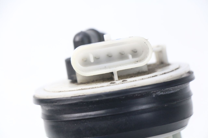 photo de BENZINEPOMP PEUGEOT SATELIS 300 (2012 - 2015) - Andere kijkhoek