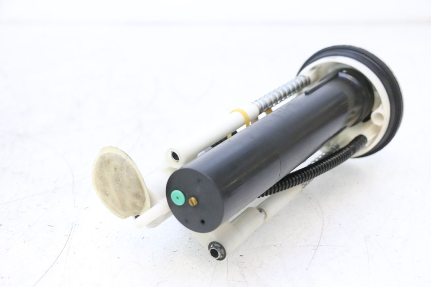 photo de BENZINEPOMP PEUGEOT SATELIS 125 (2006 - 2009) - Detail van het onderdeel